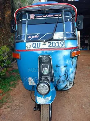 Bajaj RE 2 Stroke 2005 Three Wheel (Used)