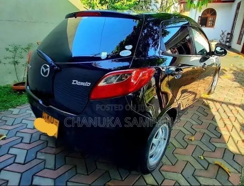 Mazda Demio 2009 Car (Used)
