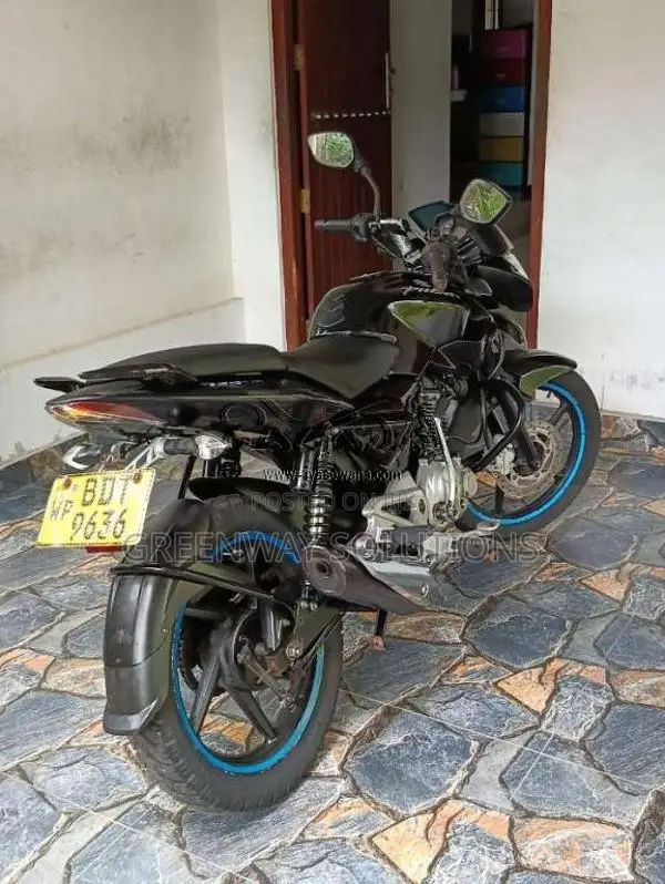 Bajaj Pulsar 135 2015 Motorbike (Used)