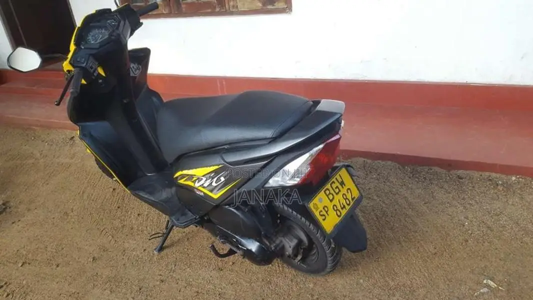 Honda Dio 2018 Motorbike (Used)