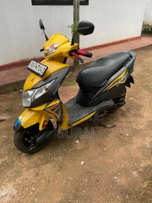 Honda Dio 2017 Motorbike (Used)