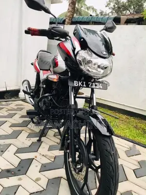 Bajaj Discovere 2025 Motorbike (Used)