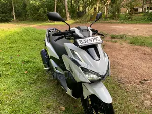 Senaro Click 150i 2025 Motorbike (Used)