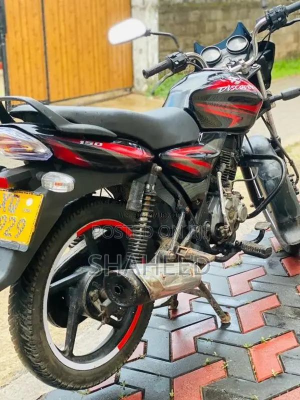 Bajaj Discover 150 2012 Motorbike (Used)