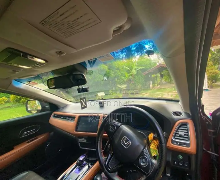 Honda Vezel Orange Pack 2014 SUV (Used)