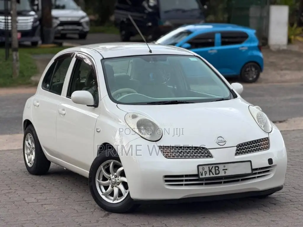 Nissan March AK12 2002 Car (Used)