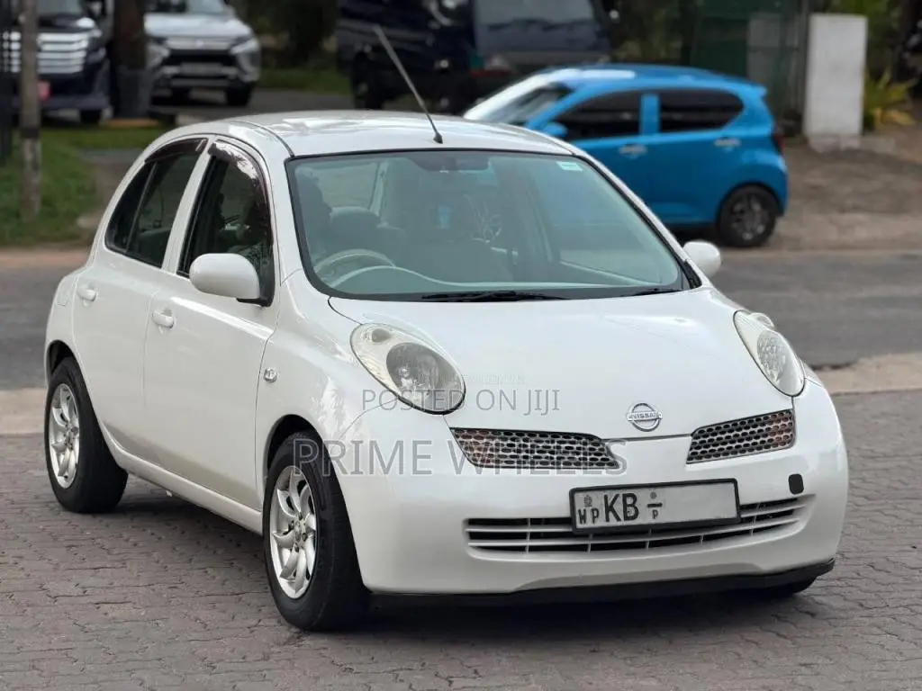 Nissan March AK12 2002 Car (Used)