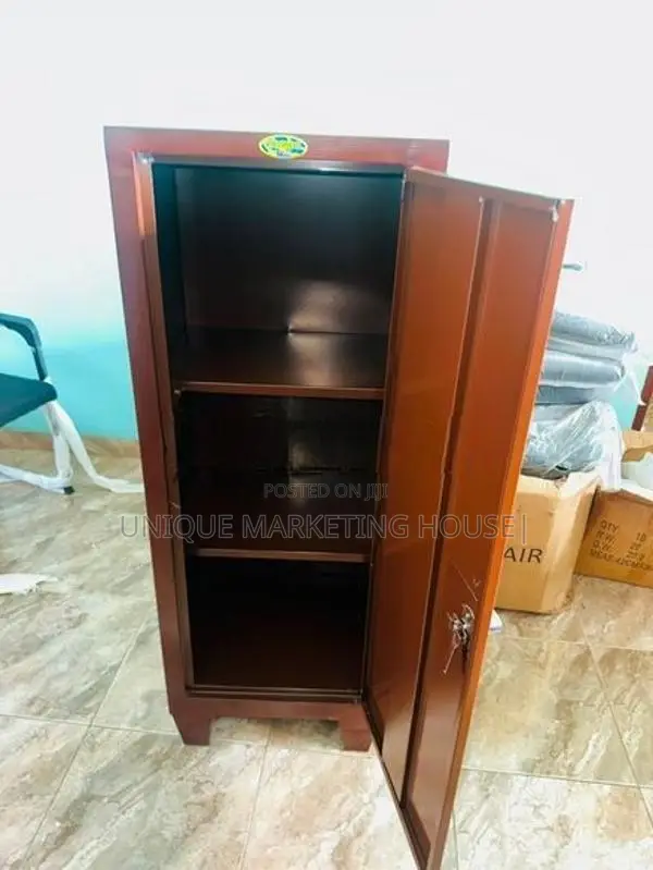 NEW 4FT CLASSIC STEEL SINGLE DOOR CUPBOARDS