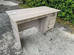 Melamine Office Table 4x2Ft