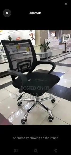 IMPANA OFFICE MESH MB BOSS CHAIR