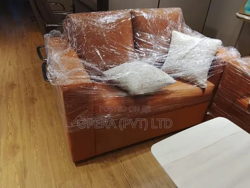 සුඛෝපභෝගී Sofa Set එකක් — ඔබේ නිවසට නව පෙනුමක්!