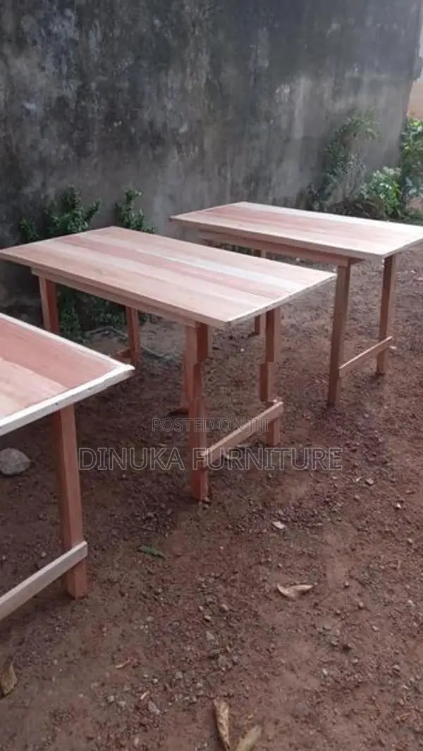 Albizia Table 4ft /2ft
