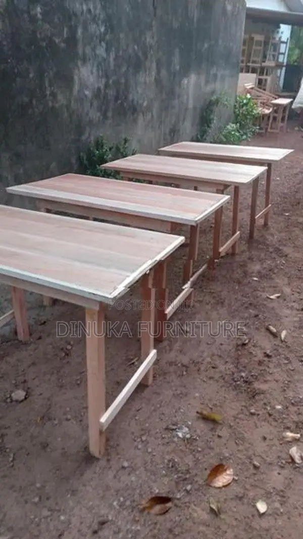 Albizia Table 4ft /2ft