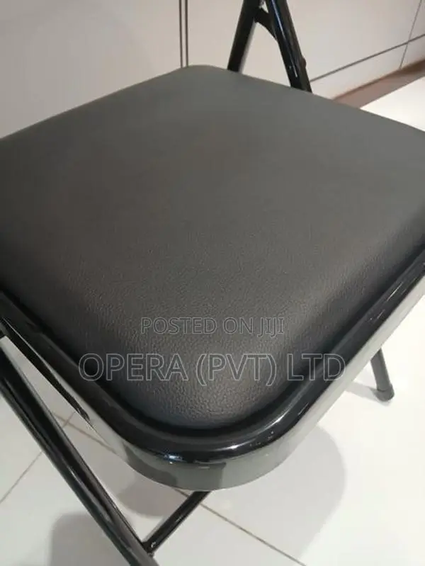 Folding Chairs Black n red