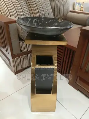 Lobby-Side Dustbin