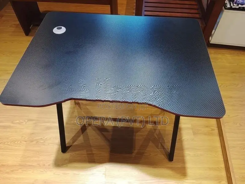 Classic computer desk