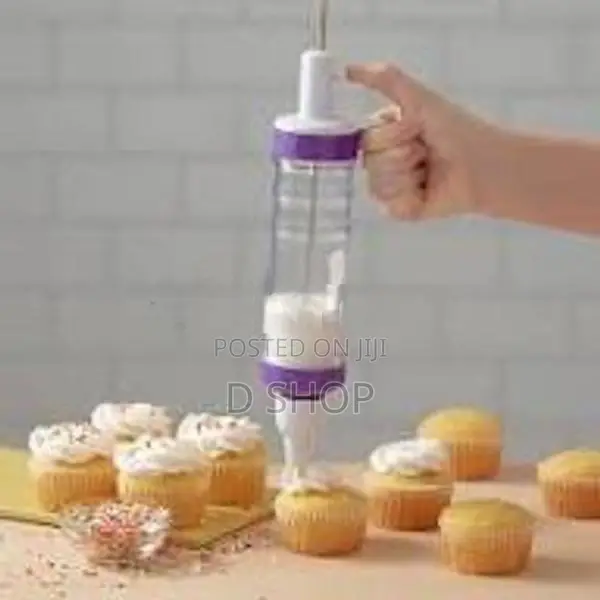 Dessert & Cake Decorator Gadget