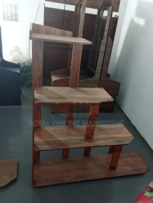 Photo Stand (V-4)