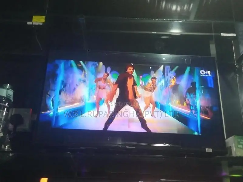 Hisense LED 32 Smart TV