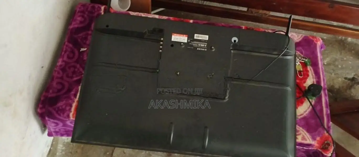 Singer 32 Inch TV for Parts