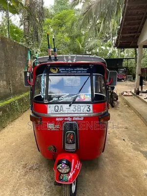 Bajaj RE 2005 Three Wheel (Used)