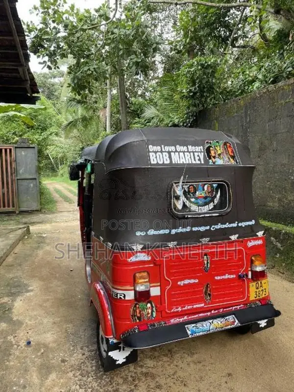 Bajaj RE 2005 Three Wheel (Used)