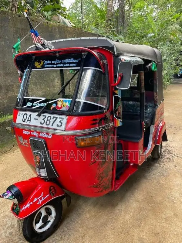 Bajaj RE 2005 Three Wheel (Used)