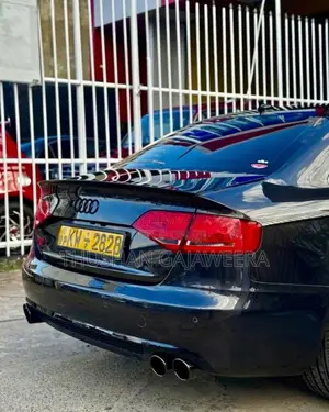 Audi A4 2012 Car (Used)