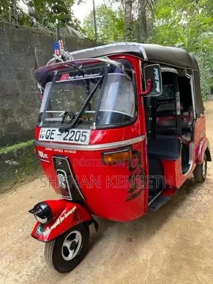 Bajaj RE 2006 Three Wheel (Used)
