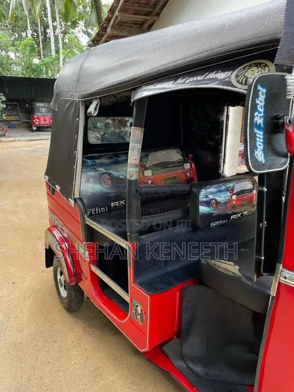 Bajaj RE 2006 Three Wheel (Used)