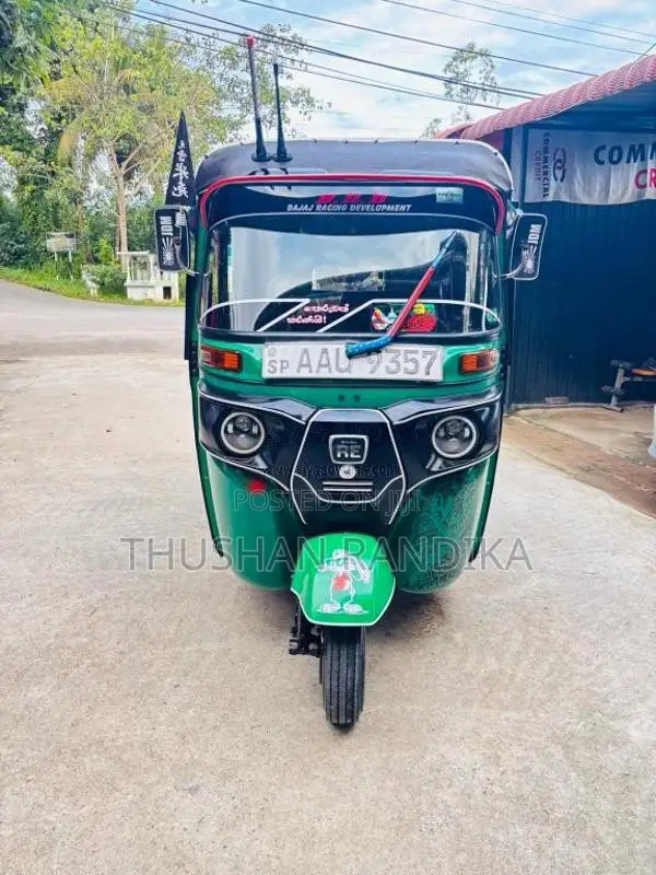Bajaj RE 4 Stroke 2014 Three Wheel (Used)