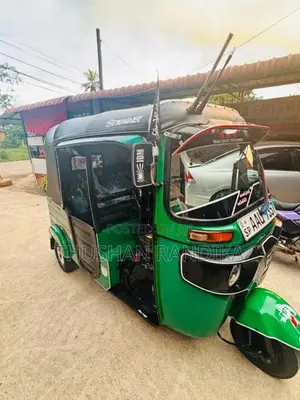 Bajaj RE 4 Stroke 2014 Three Wheel (Used)
