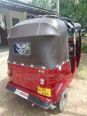 Bajaj 2 Stroke 2005 Three Wheel (Used)