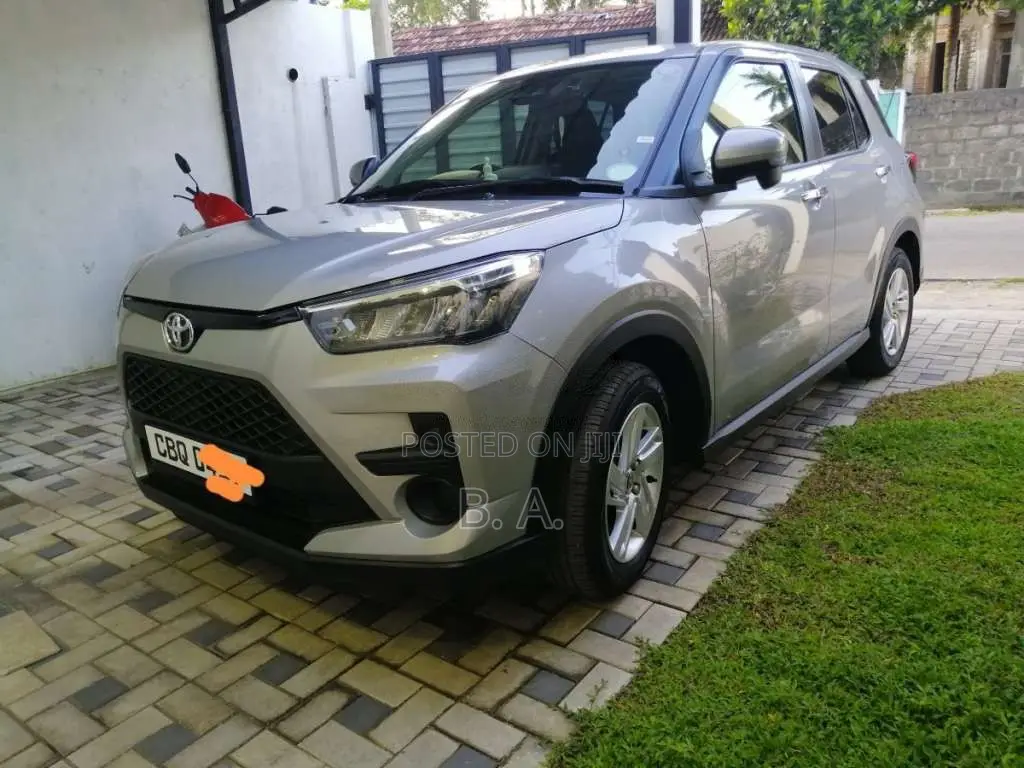 Toyota Raize G Grade 1000cc 4wd Turbo 2024 SUV (Used)