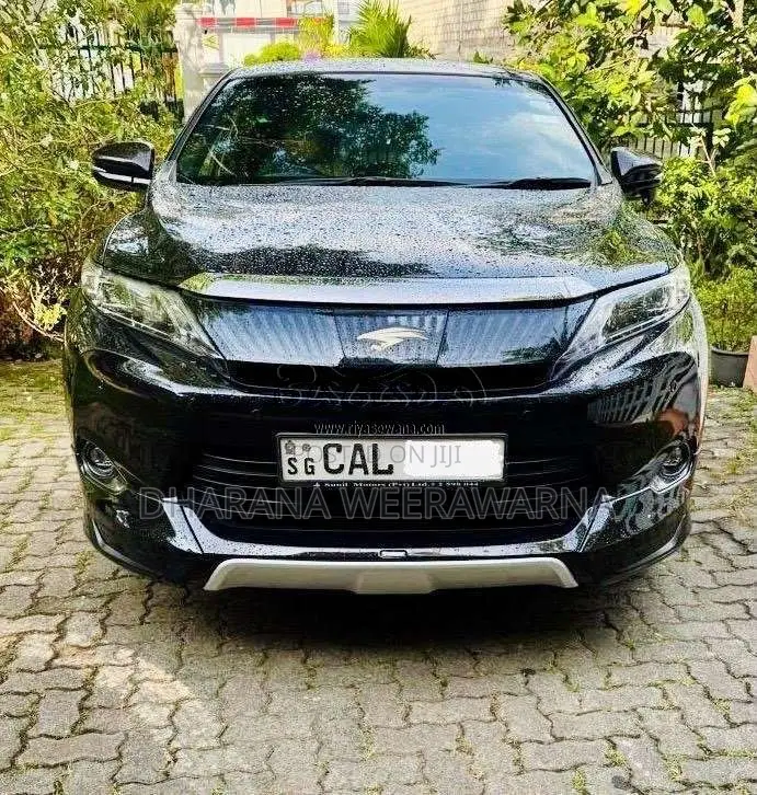 Toyota Harrier 2015 SUV (Used)