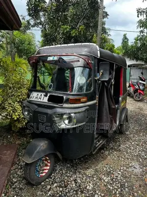 Bajaj 4 Stroke 2014 Three Wheel (Used)