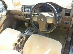 Nissan Navara 2010 Pickup (Used)