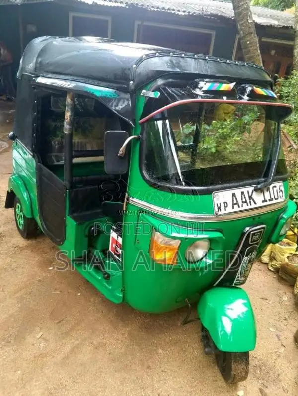 Bajaj RE 2013 Three Wheel (Used)