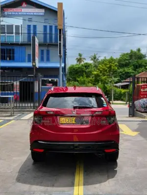 Honda Vezel 2018 SUV (Used)