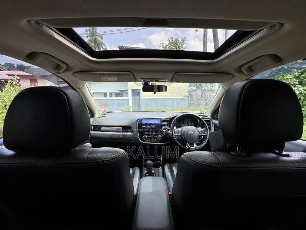 Mitsubishi Outlander 2015 SUV (Used)