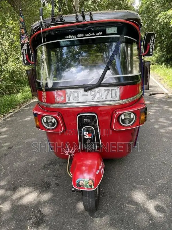 Bajaj RE 2012 Three Wheel (Used)