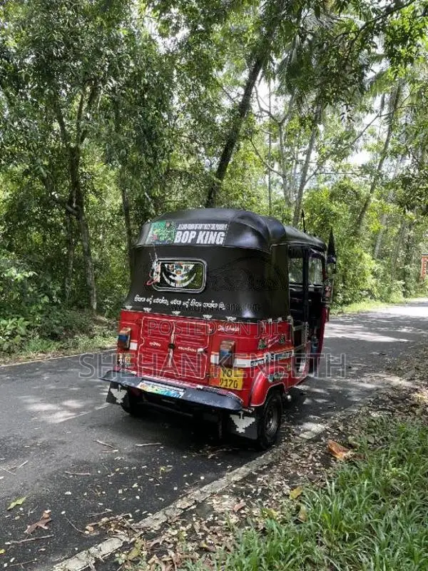 Bajaj RE 2012 Three Wheel (Used)