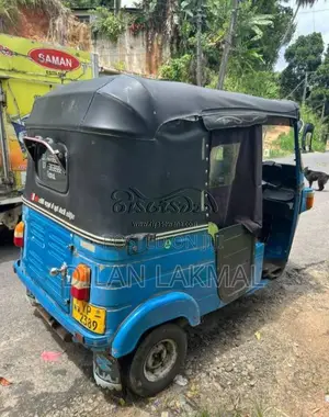 Bajaj RE 2011 Three Wheel (Used)