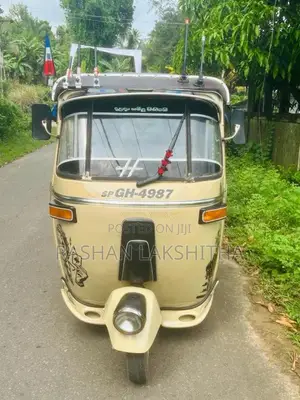 Bajaj 2 stroke 2001 Three Wheel (Used)