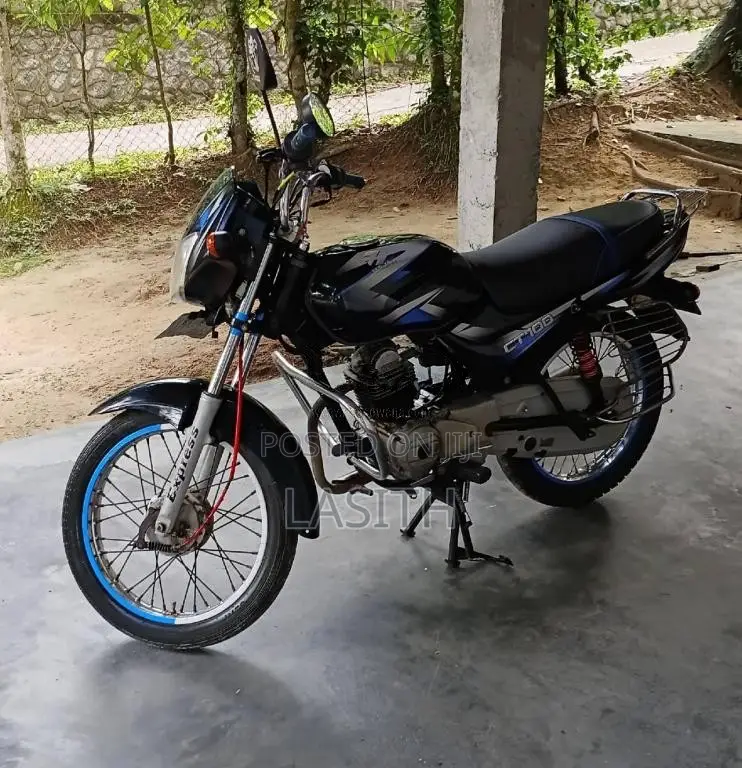 Bajaj CT-100 2011 Motorbike (Used)