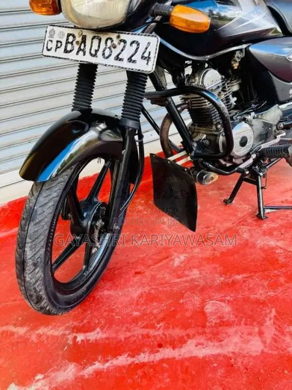 Bajaj Platina 100 2014 Motorbike (Used)