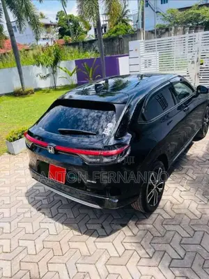 Honda Vezel 2023 SUV (Used)