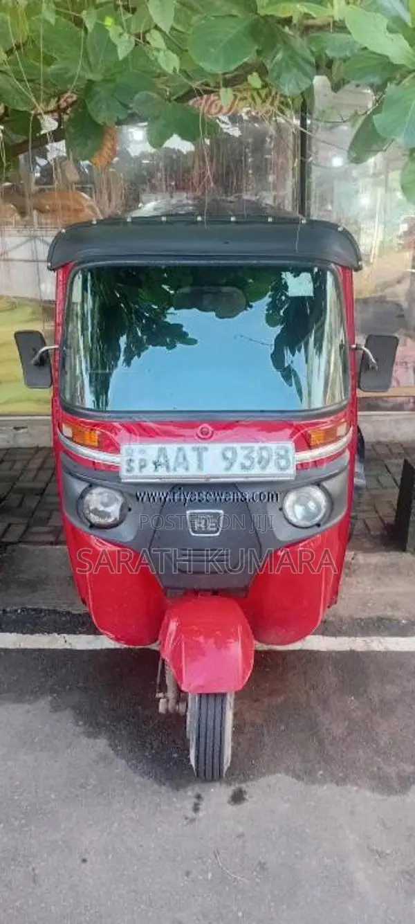 Bajaj RE 2015 Three Wheel (Used)