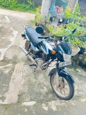 Bajaj CT-100 2011 Motorbike (Used)