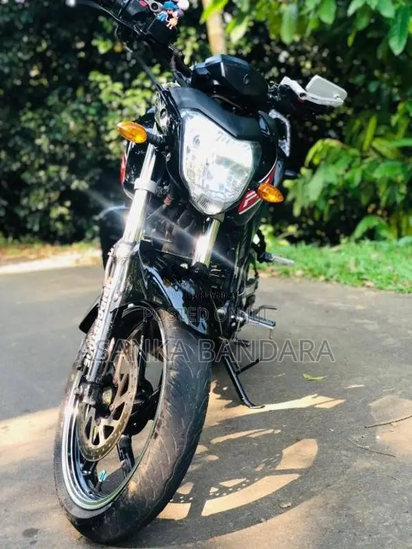 Yamaha Fz V1 2015 Motorbike (Used)